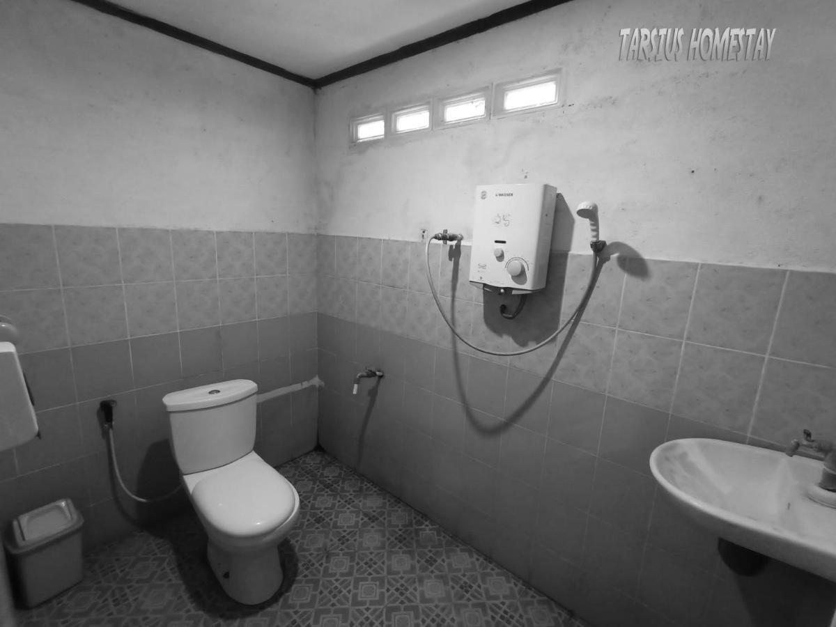 Tarsius Home Stay Rinondoran Екстер'єр фото