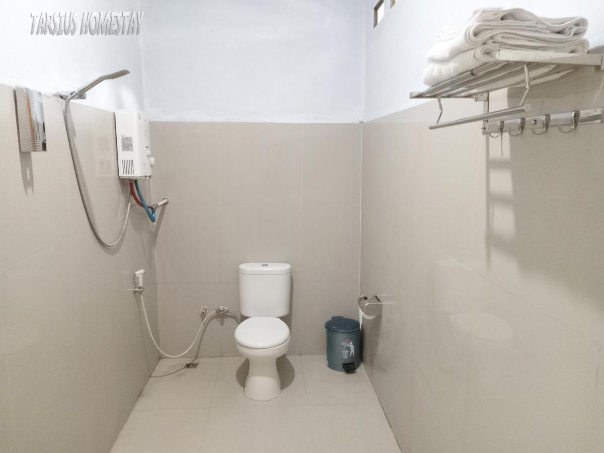 Tarsius Home Stay Rinondoran Екстер'єр фото